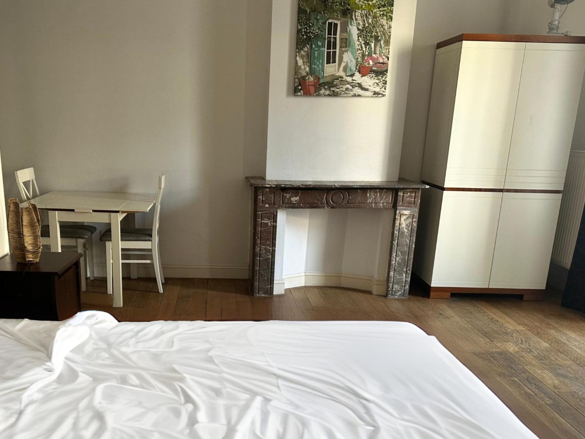 Residence Capitale Брюссель Экстерьер фото