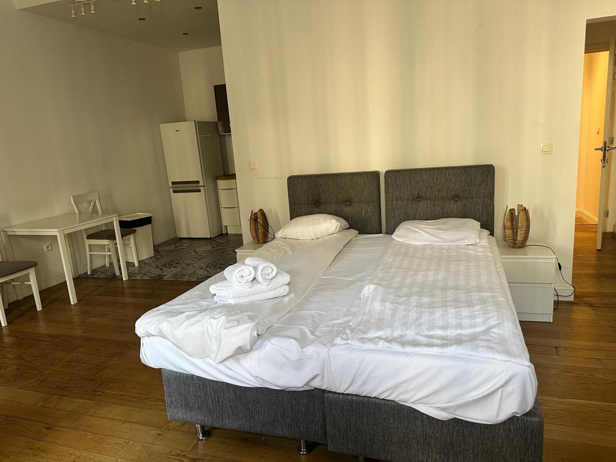 Residence Capitale Брюссель Экстерьер фото