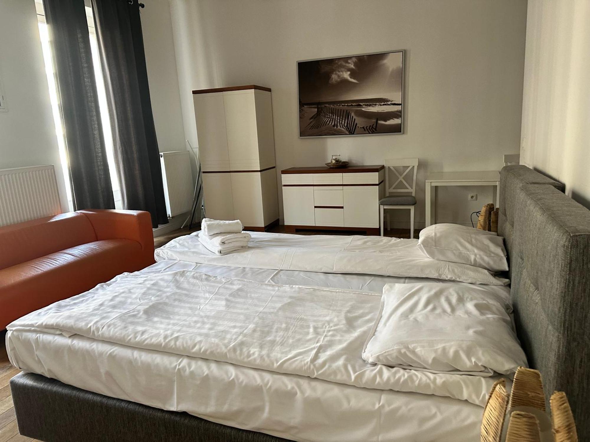 Residence Capitale Брюссель Экстерьер фото